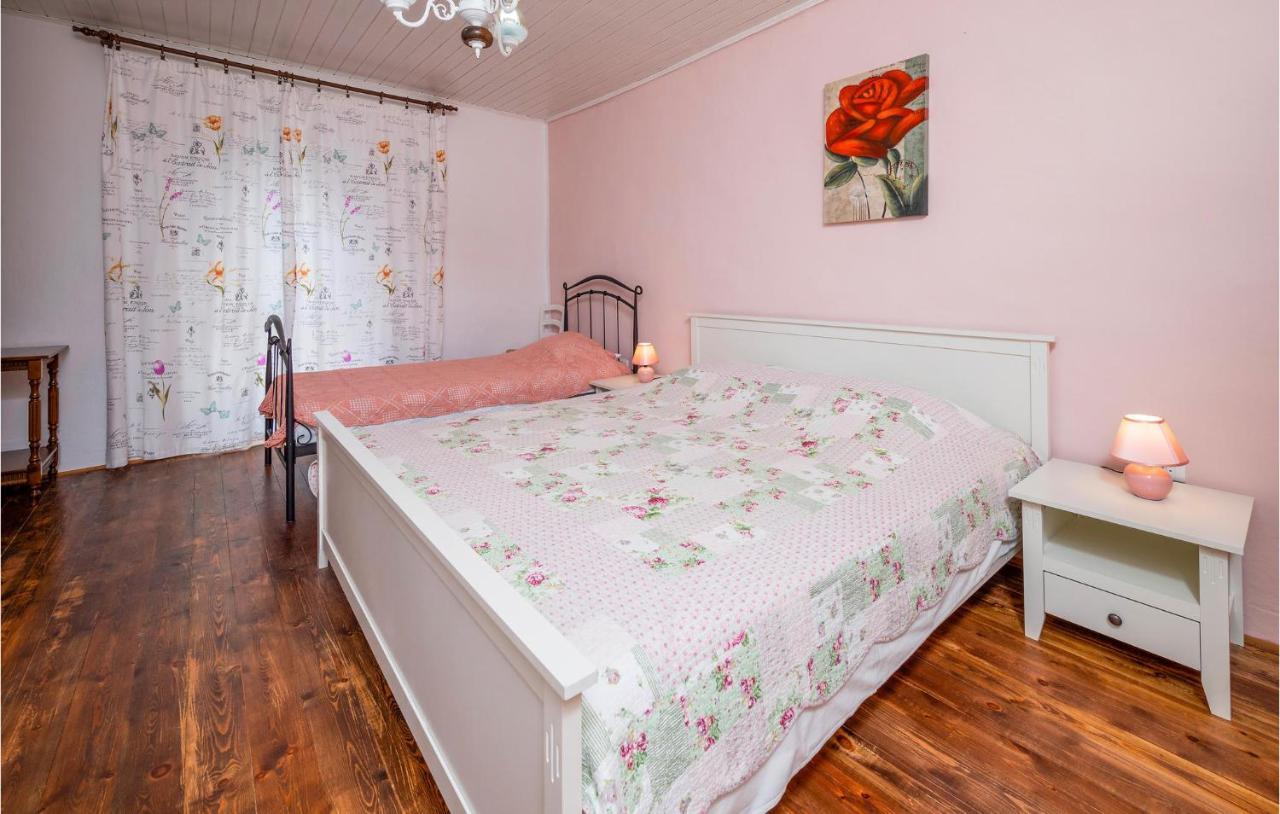 Holiday home Gorgeous In Cokuni With Kitchen *